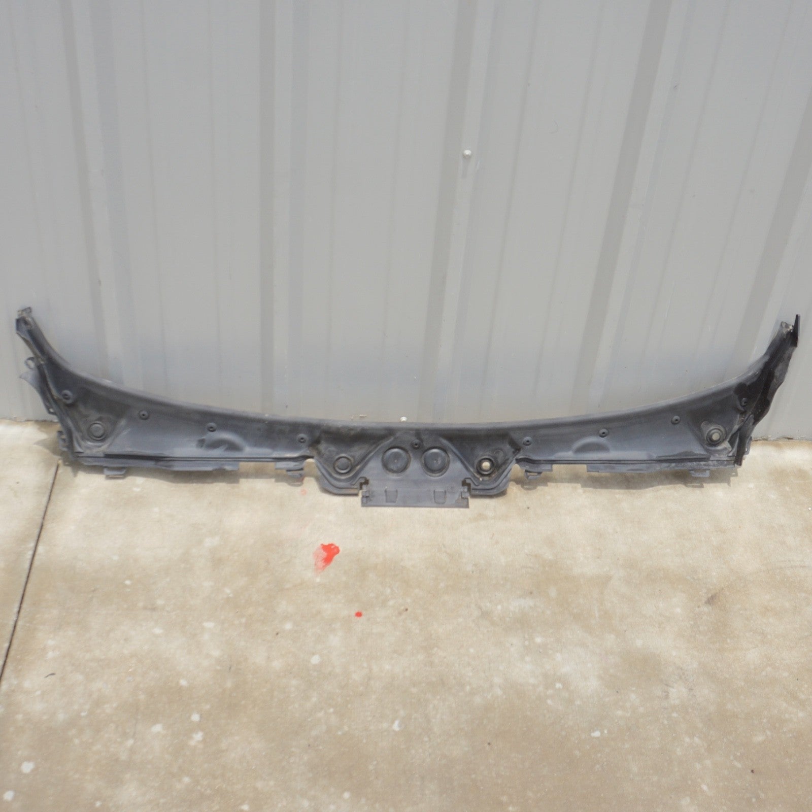 2014 - 2020 BMW 428i M4 F82 Front Windshield Wiper Cowl Cover Panel Trim OEM