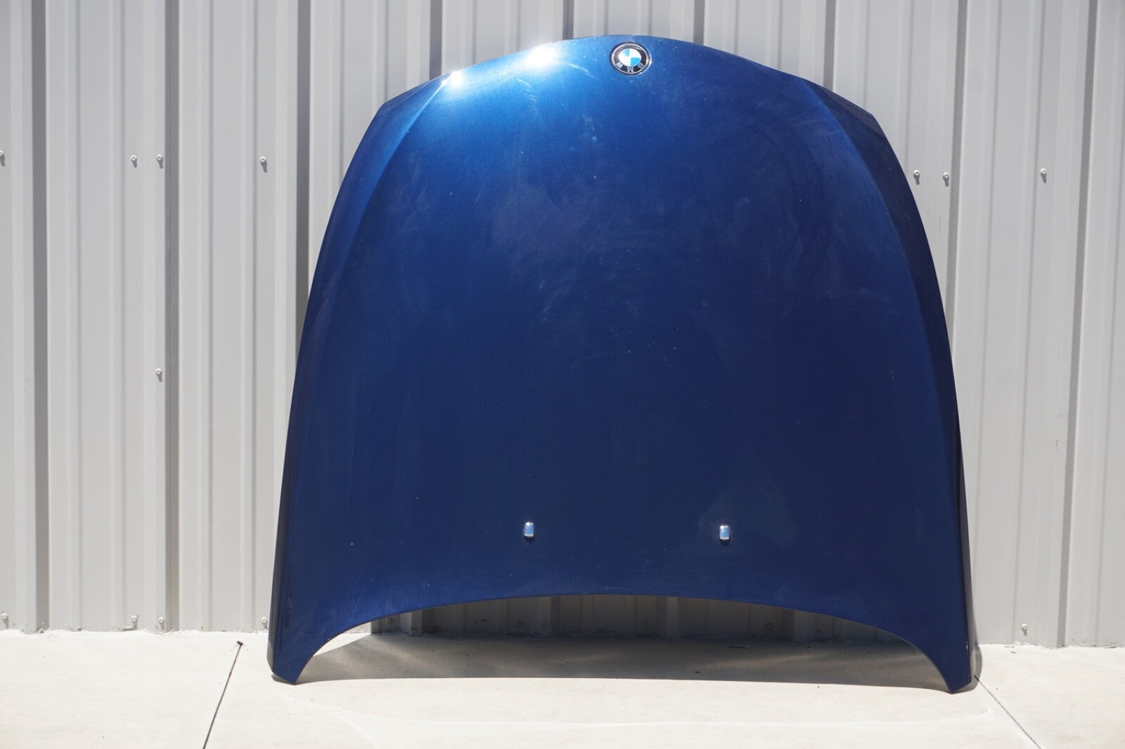 2004 - 2010 BMW M6 E63 E64 650i 645i Hood Genuine OEM (Pickup ONLY)