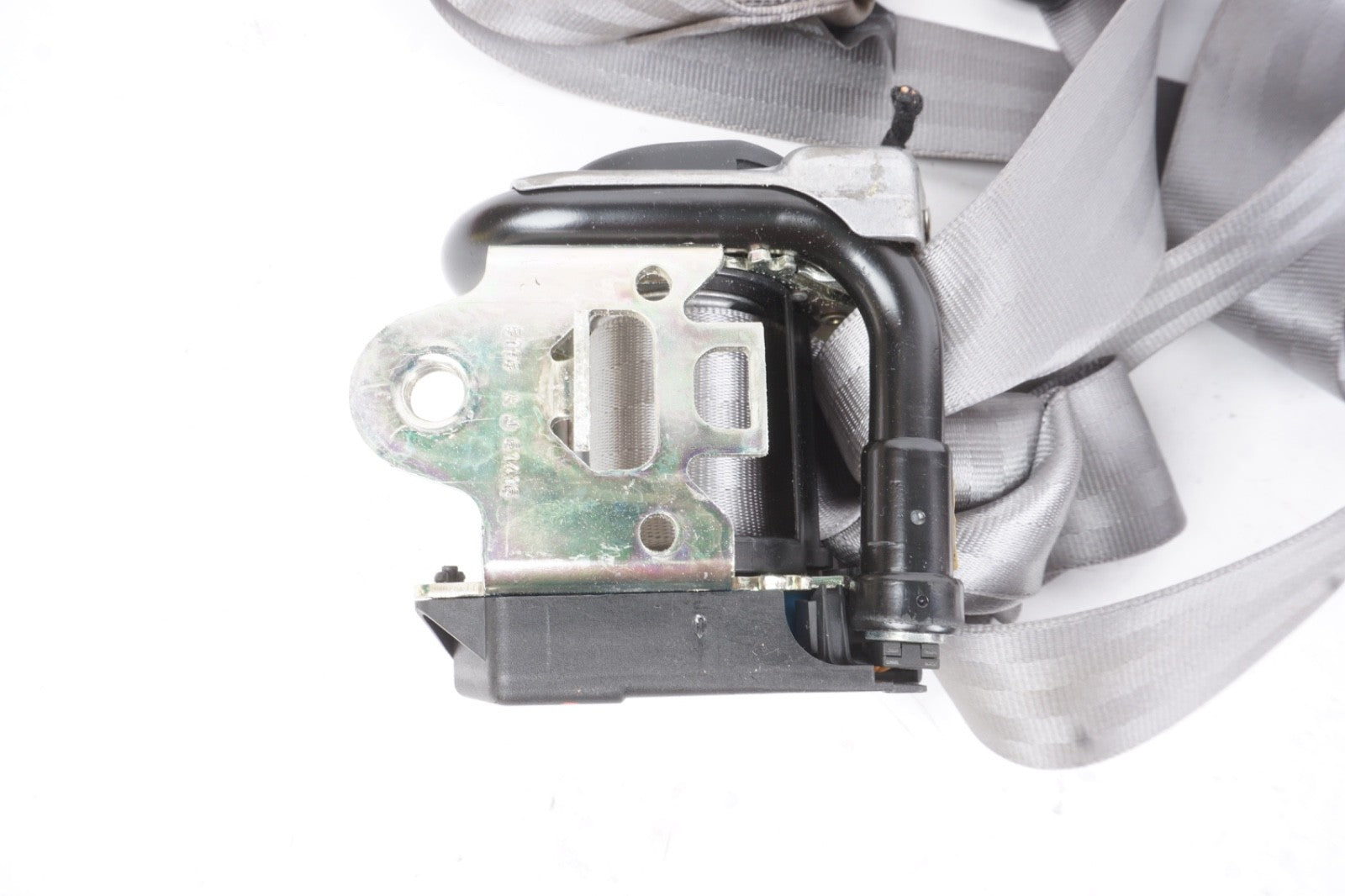 2006 - 2011 Audi A6 Quattro Rear Right Driver Side Seat Belt Retractor OEM