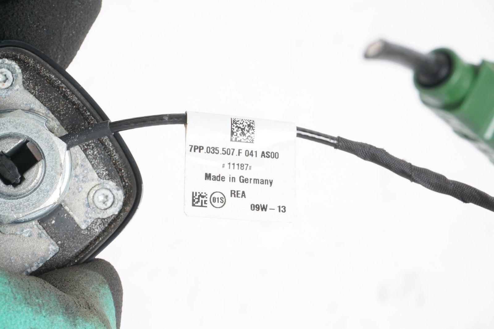 11 - 16 PORSCHE PANAMERA UPPER ROOF RADIO ANTENNA 7PP035507F OEM