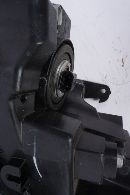 2018 2019 HONDA ODYSSEY RIGHT SIDE HEADLIGHT - !!! HAS DAMAGE !!!!