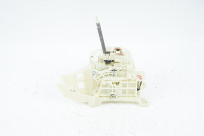 2013-2016 HYUNDAI SANTA FE AT AUTO TRANSMISSION SHIFTER SELECTOR OEM