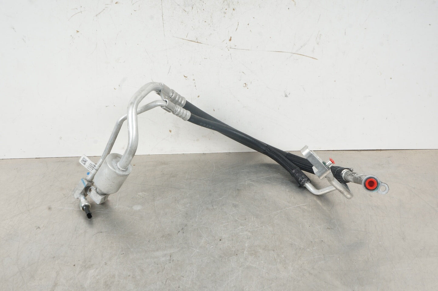 2020-2023 CADILLAC CT4 2.0L AC AIR CONDITIONING COMPRESSOR HOSE PIPE LINE OEM