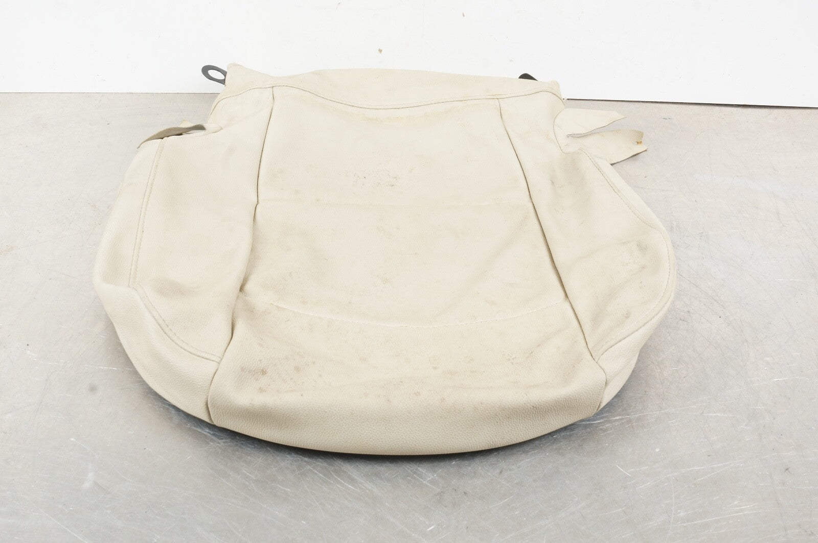 2009-2012 BMW CONVERTIBLE 328I 335 - Front Right Lower SEAT Bottom Cushion