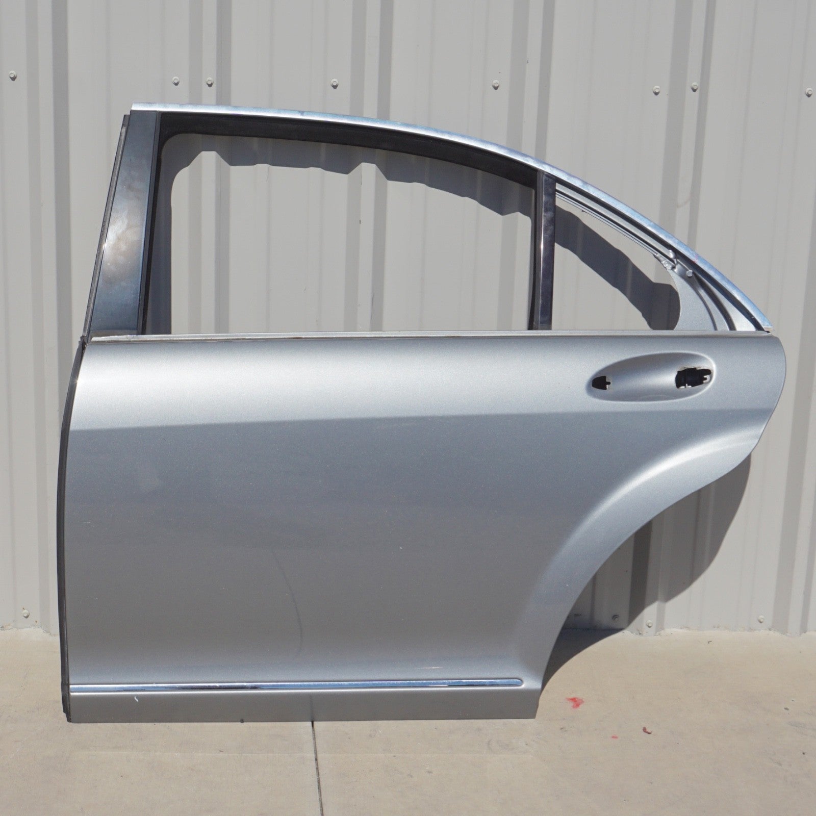 07 - 13 MERCEDES-BENZ S550 W221 REAR LEFT DRIVER SIDE DOOR SHELL OEM