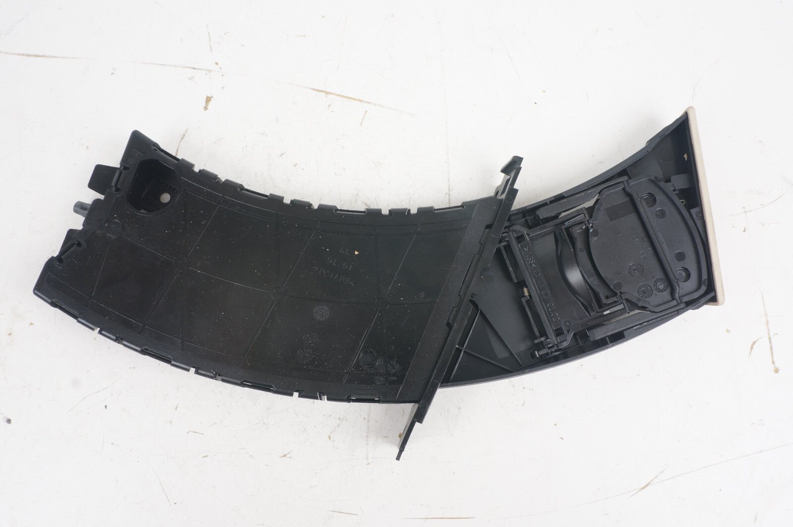 2007-2013 BMW E93 328I 335I CUP HOLDER LEFT DRIVER SIDE 7127406 OEM