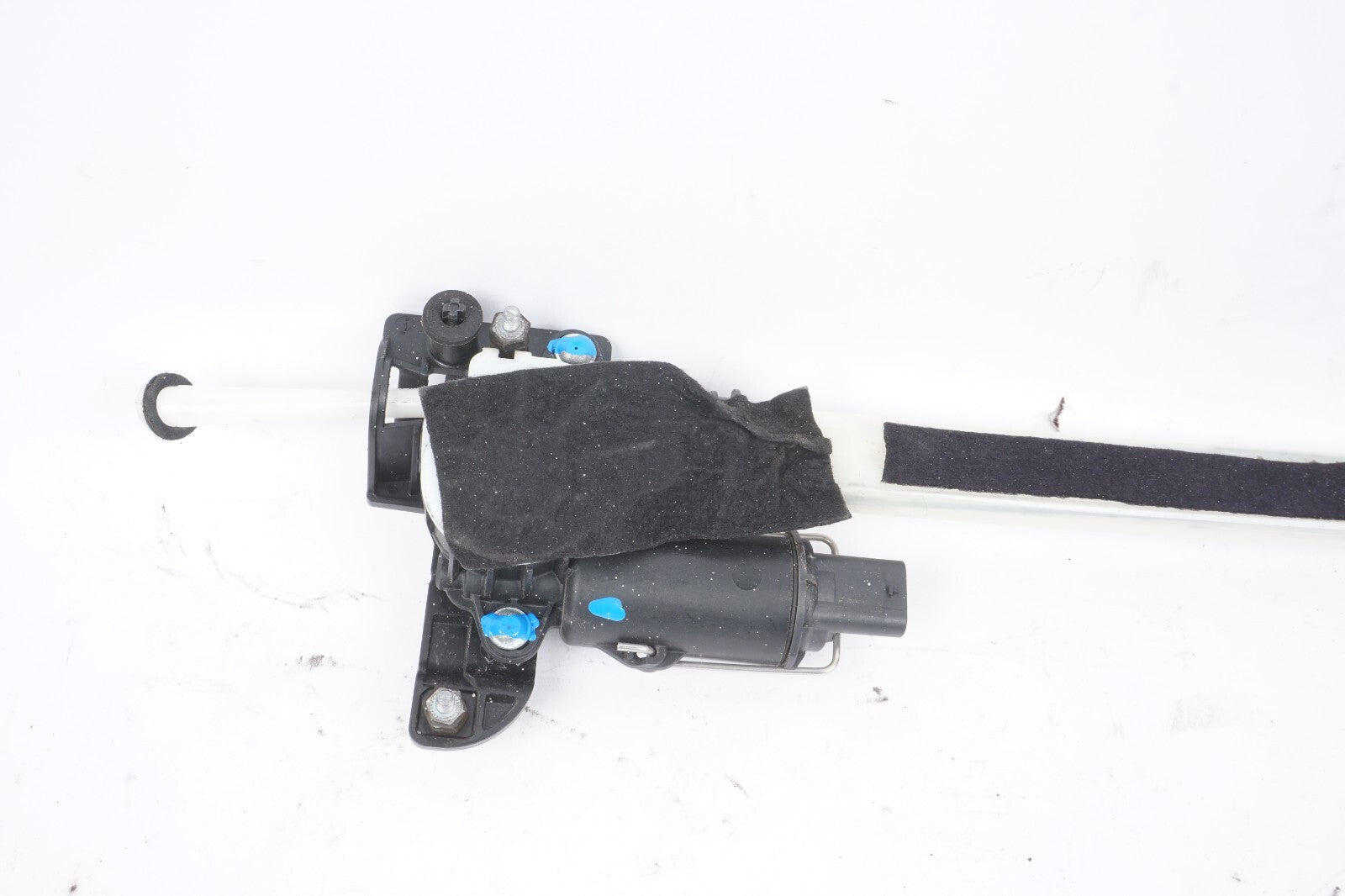 2011 - 2017 Audi A8L A8 Rear Left Driver Side Window Sun Shade Motor OEM