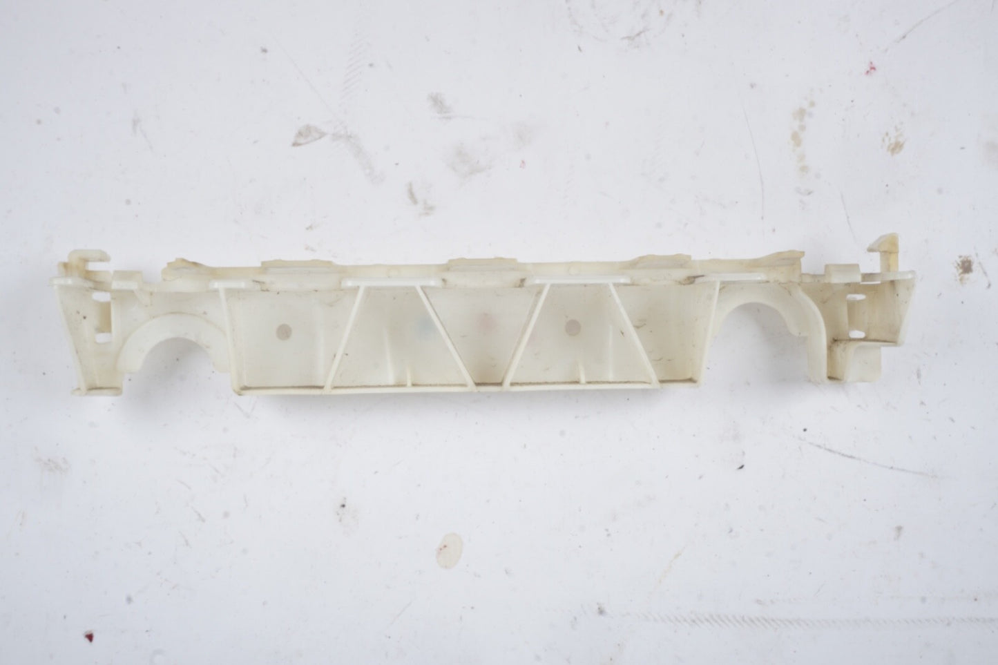 2010 - 2015 Bumper Bracket Mercedes-Benz E-CLASS Coupe A2076980127