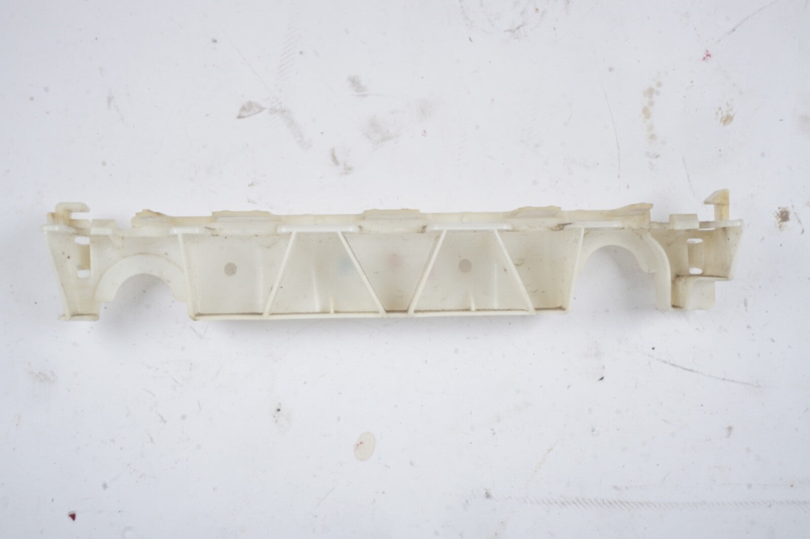 2010 - 2015 Bumper Bracket Mercedes-Benz E-CLASS Coupe A2076980127