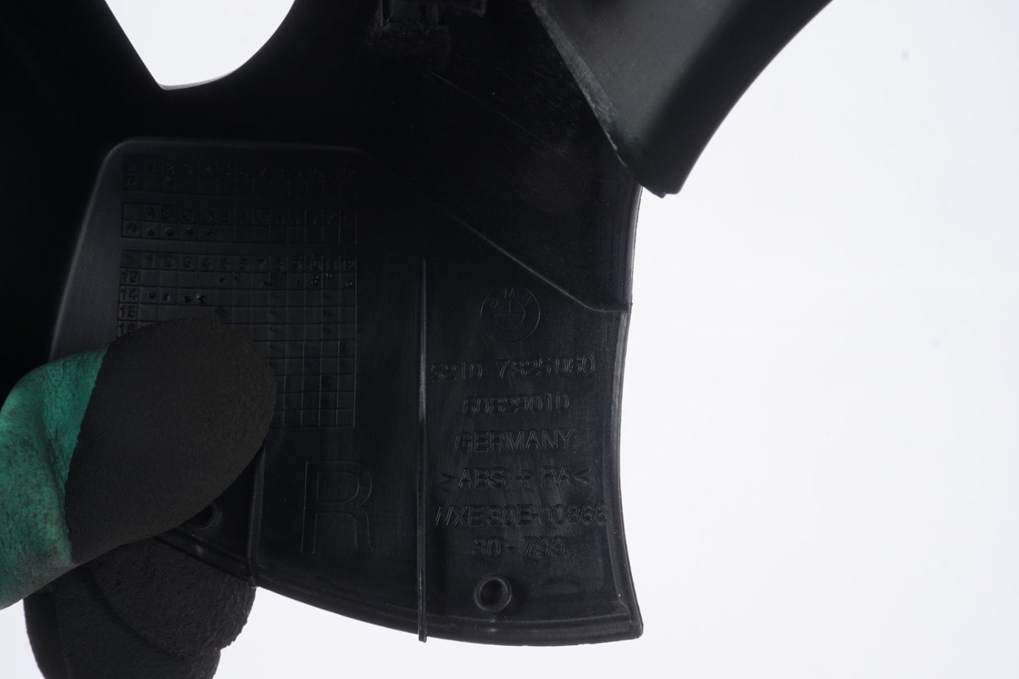 2014 - 2020 BMW 428 F12 F13 Front Passenger Seat Belt Guide Trim Cover w/ Switch