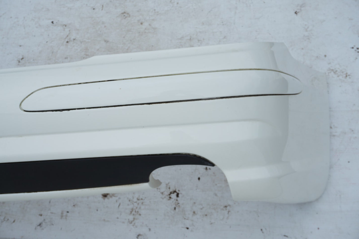 03 - 08 Mercedes SL500 SL550 AMG Rear bumper Cover OEM