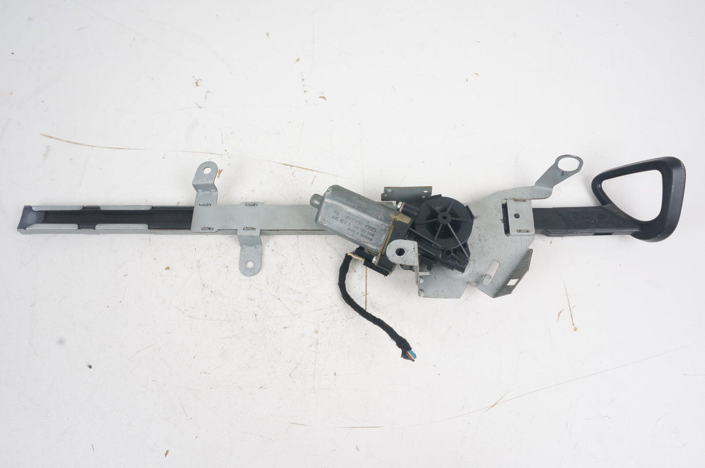 06 - 09 Mercedesz CLK350 CLK500 FRONT RIGHT PASS SEAT BELT FEEDER RETRACTOR OEM