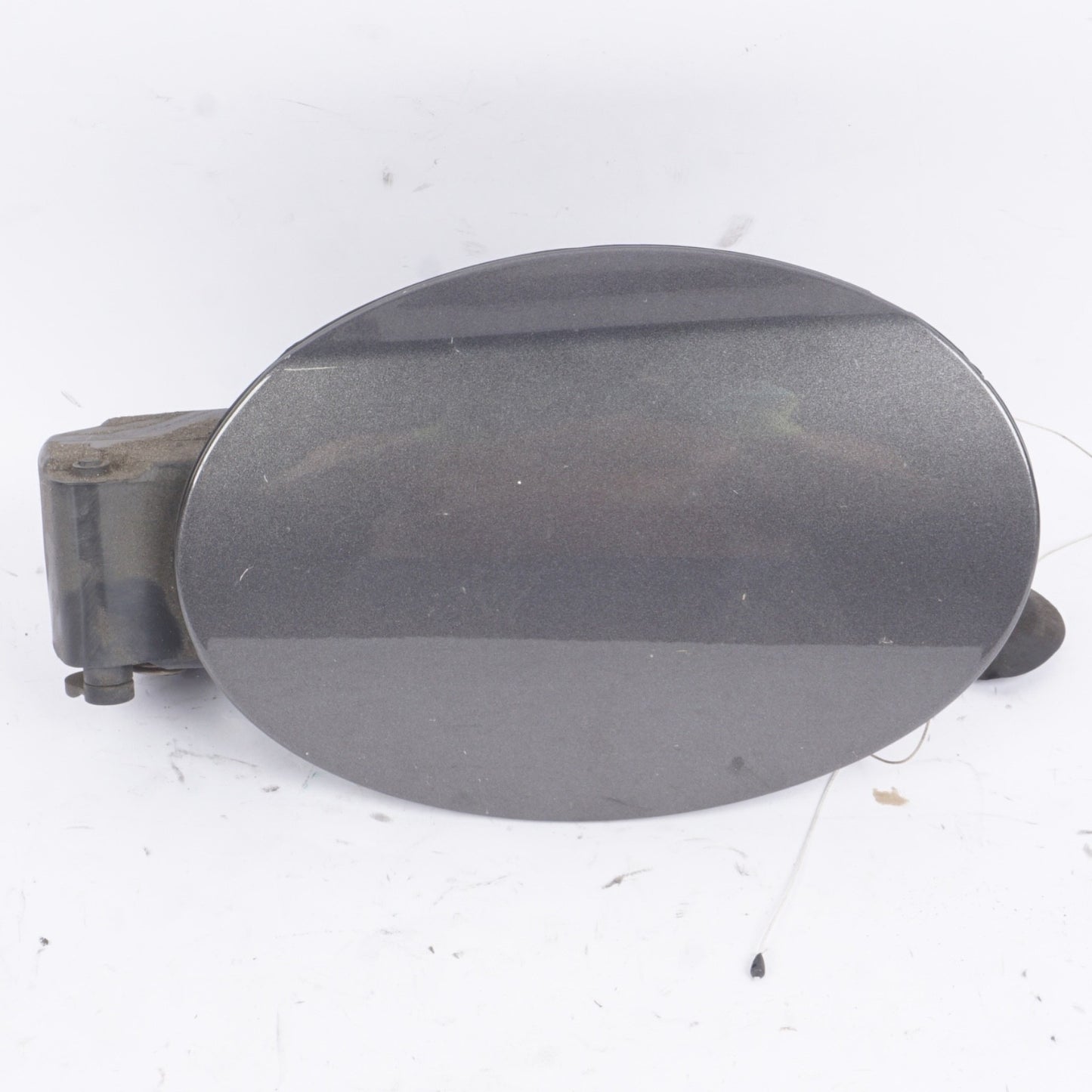 2014 - 2019 MASERATI GHIBLI M157 OEM REAR FUEL TANK DOOR | BRONZO SIENA