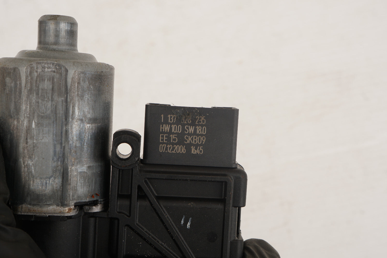 2007 - 2009 AUDI Q7 SUN ROOF SUNROOF MOTOR 4L0959591 OEM