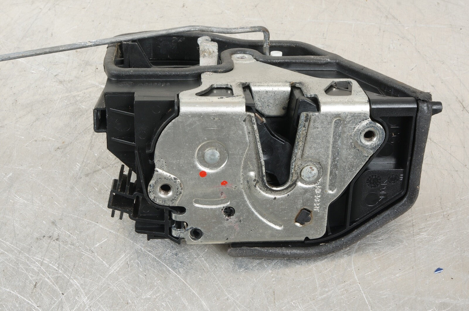 2007-2008 BMW 328XI - Front Right DOOR Latch / LOCK Actuator 7202146