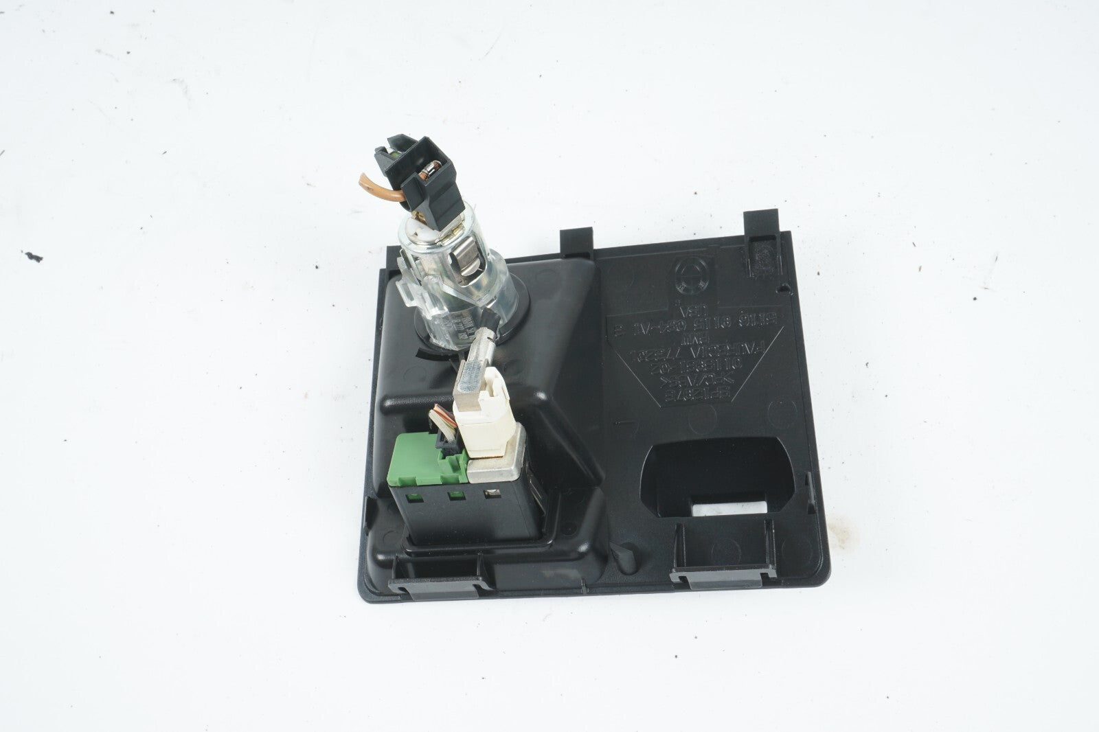 2008 - 2013 BMW X6 CENTER CONSOLE STORAGE BIN AUX INPUT AUDIO SOCKET OEM