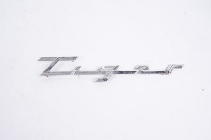 VINTAGE SUNBEAM  LOGO EMBLEM METAL ORIGINAL RARE BACK COMPLETE