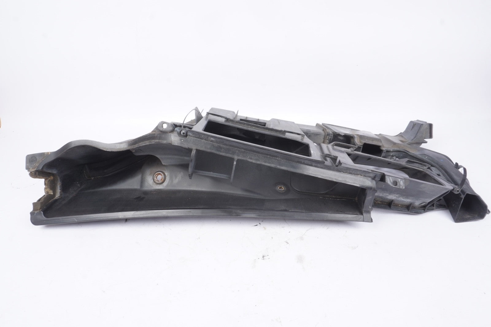2012 - 2016 Mercedes Benz E Class W212 Air Intake Duct Housing Panel Dashboard