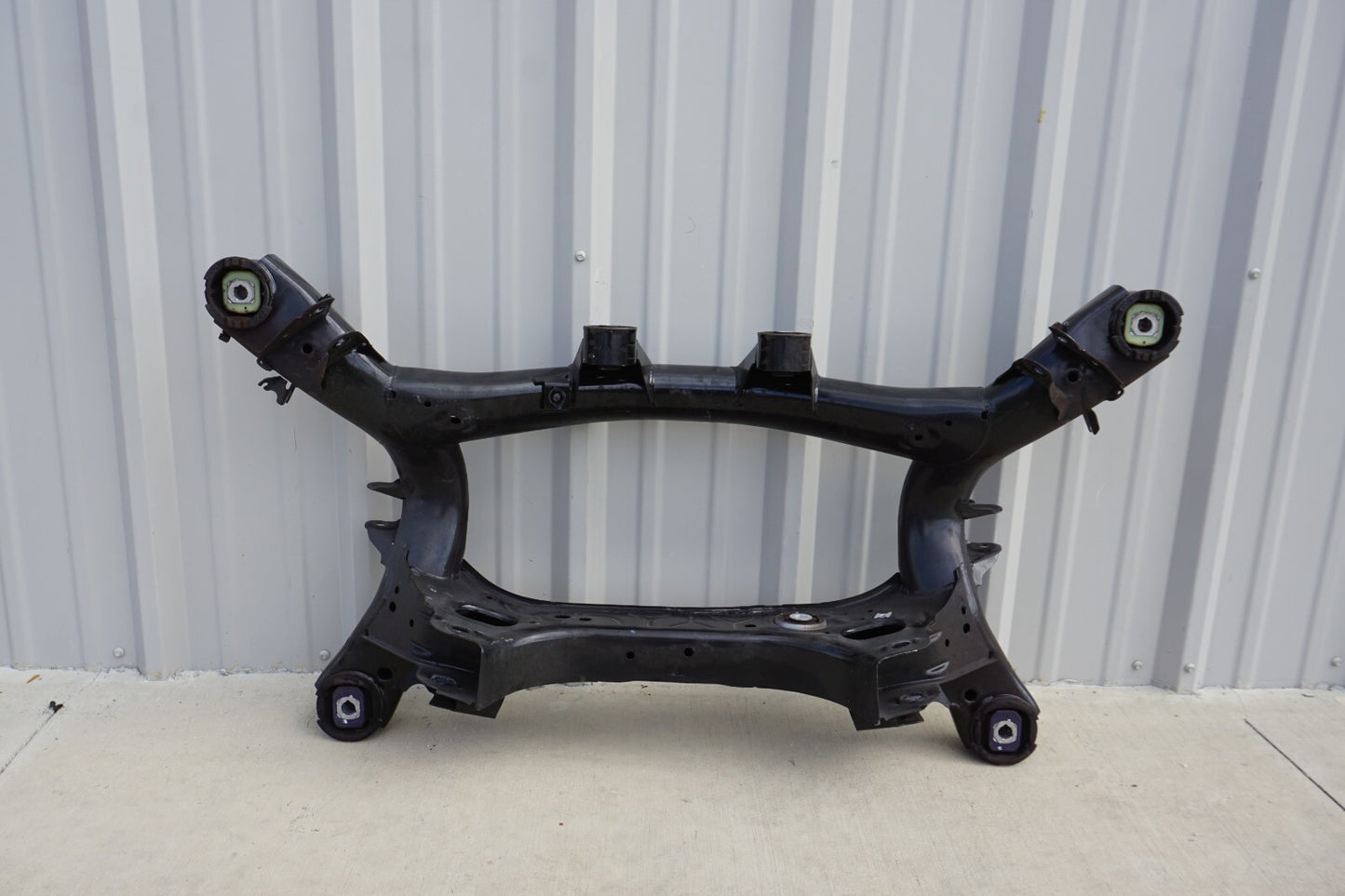 2021 - 2024 BMW 430I RWD Rear Crossmember Sub Frame  OEM