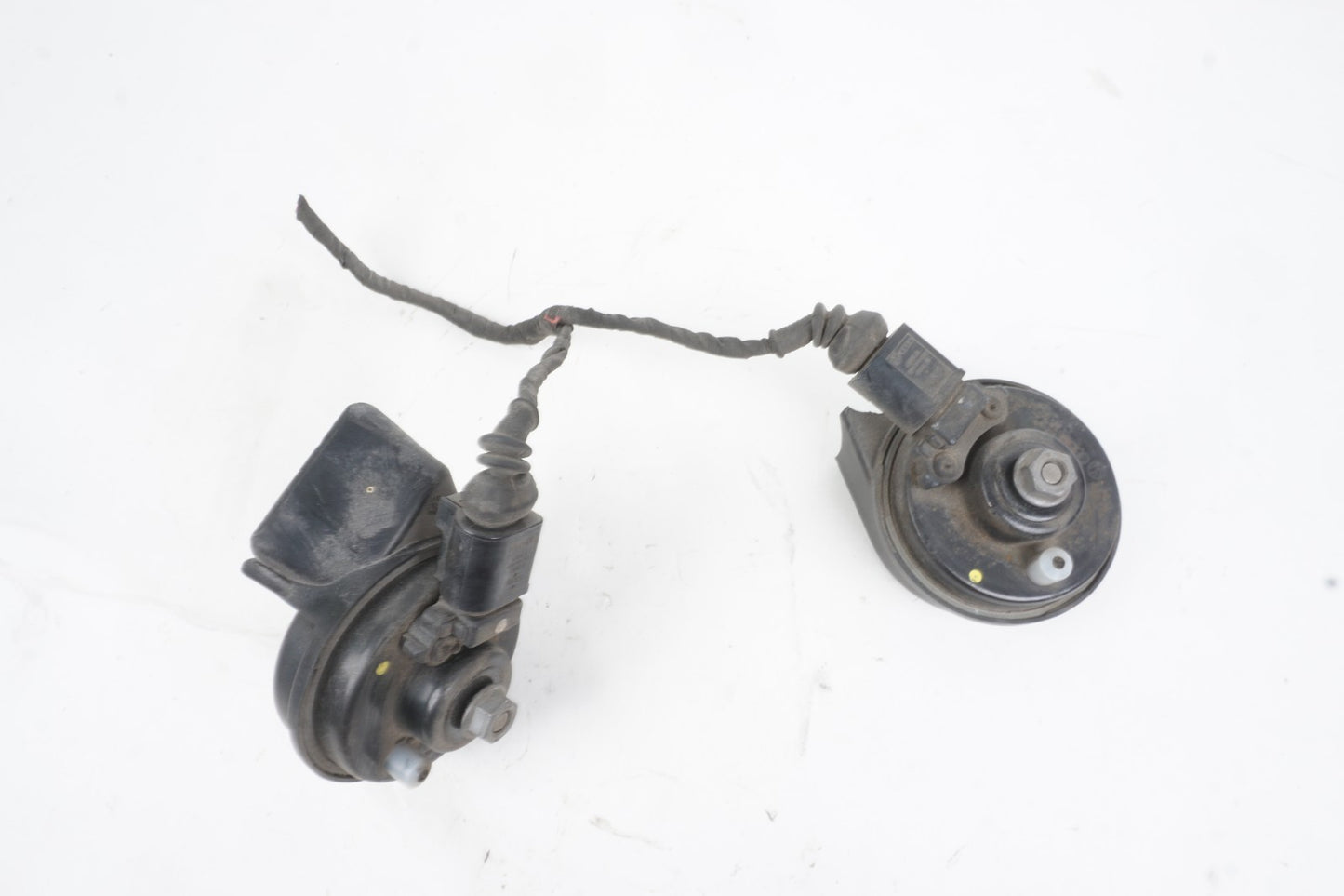 2011-2018 Audi A8 A8L S8 Horn Signal  OEM