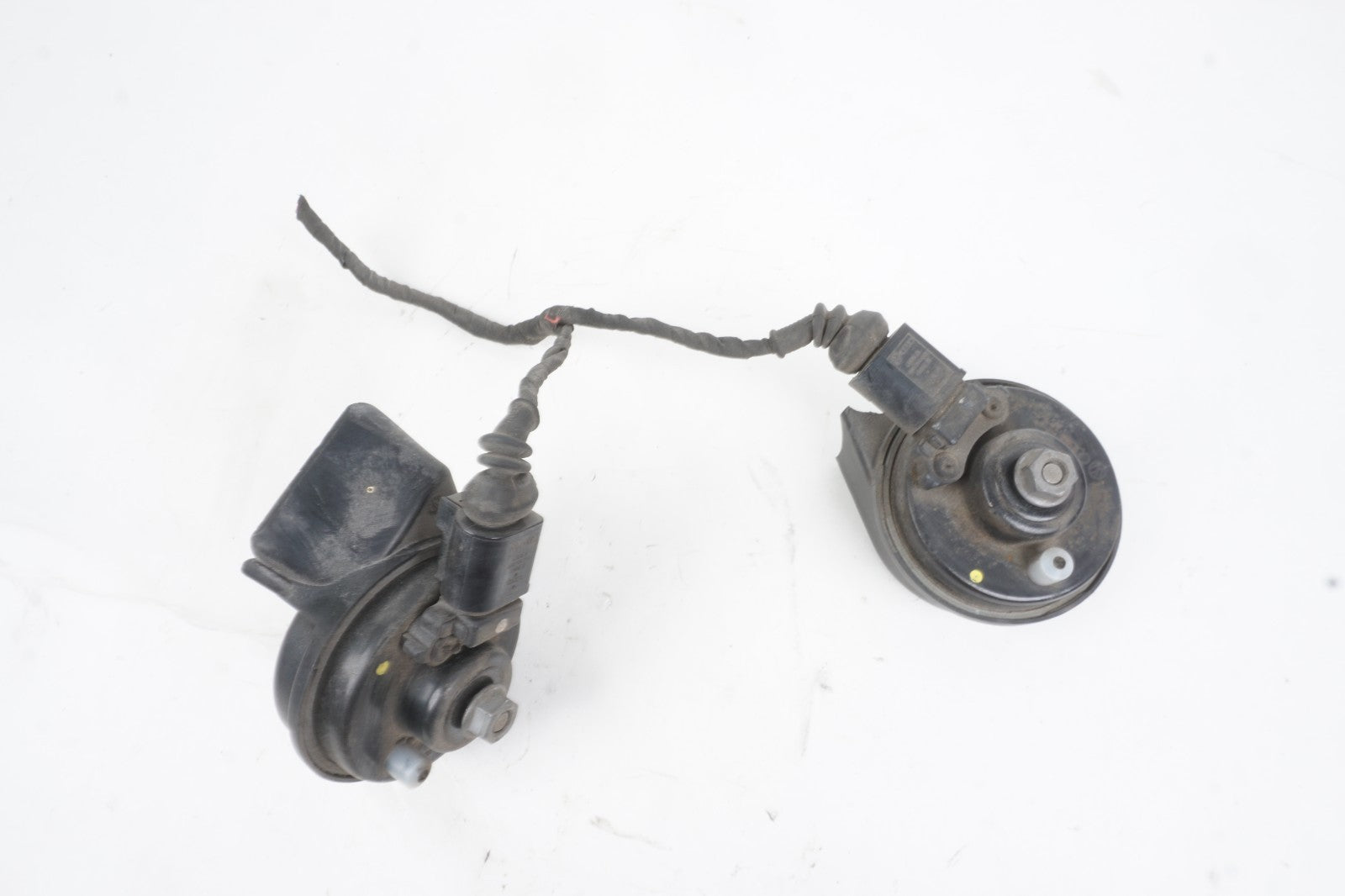 2011-2018 Audi A8 A8L S8 Horn Signal  OEM