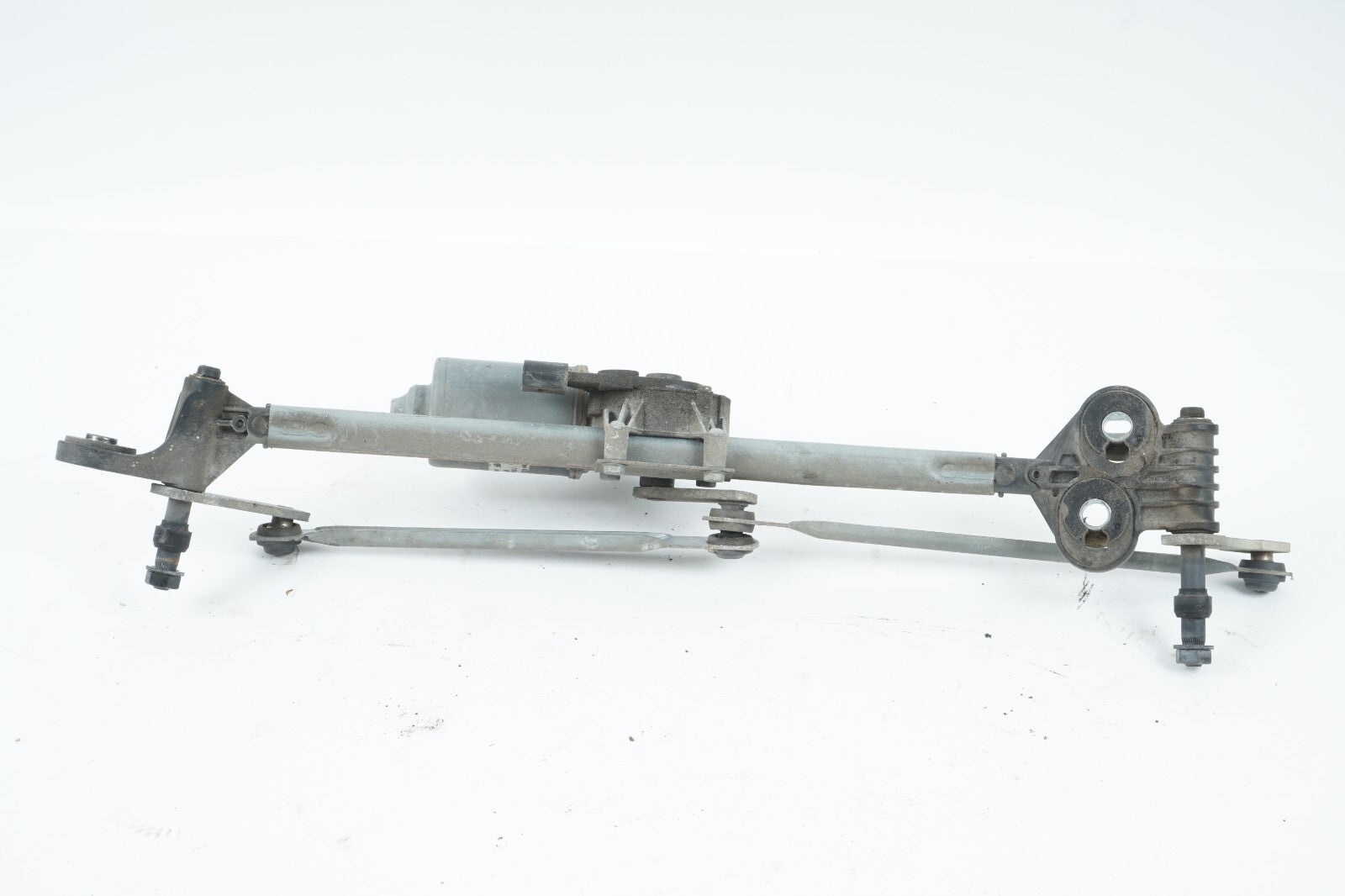 2008 - 2013 BMW X6 FRONT WINDSHIELD WIPER MOTOR & LINKAGE TRANSMISSION OEM
