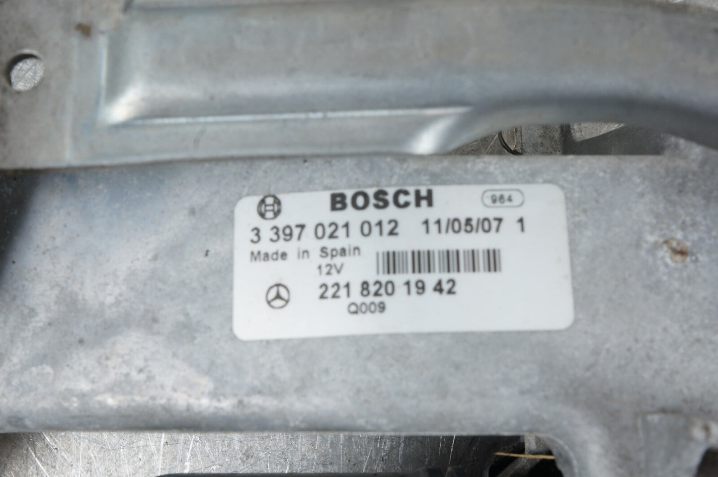 07-14 Mercedes W221 S550 CL550 Left Windshield Washer Wiper Motor 0390241939 OEM