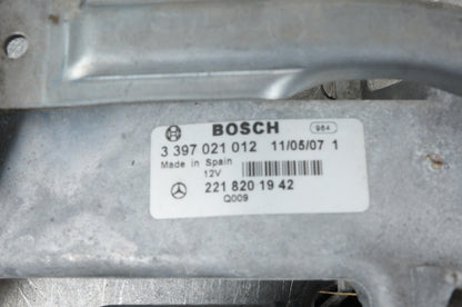 07-14 Mercedes W221 S550 CL550 Left Windshield Washer Wiper Motor 0390241939 OEM