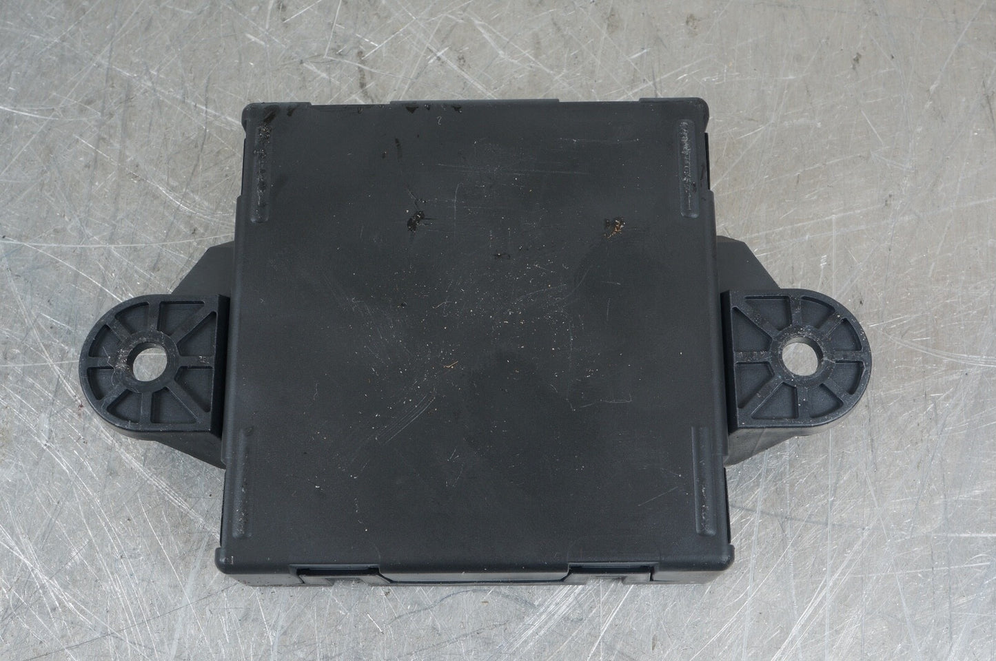 08-18 Mercedes W204 C350 C300 CLS550 Rear Left Side Door Control Module OEM