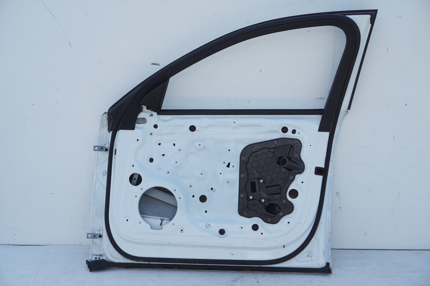 2011 - 2017 AUDI A8 A8L FRONT DOOR SHELL RIGHT PASSENGER SIDE OEM