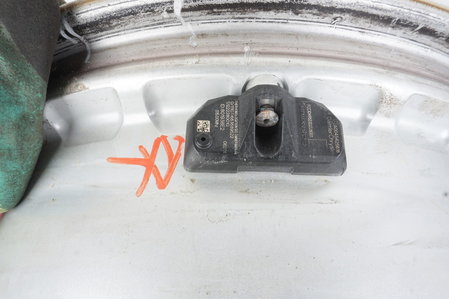2007 2008 MERCEDES BENZ CL550 18x8.5 18" OEM WHEEL RIM 65493 A2164010102 REAR