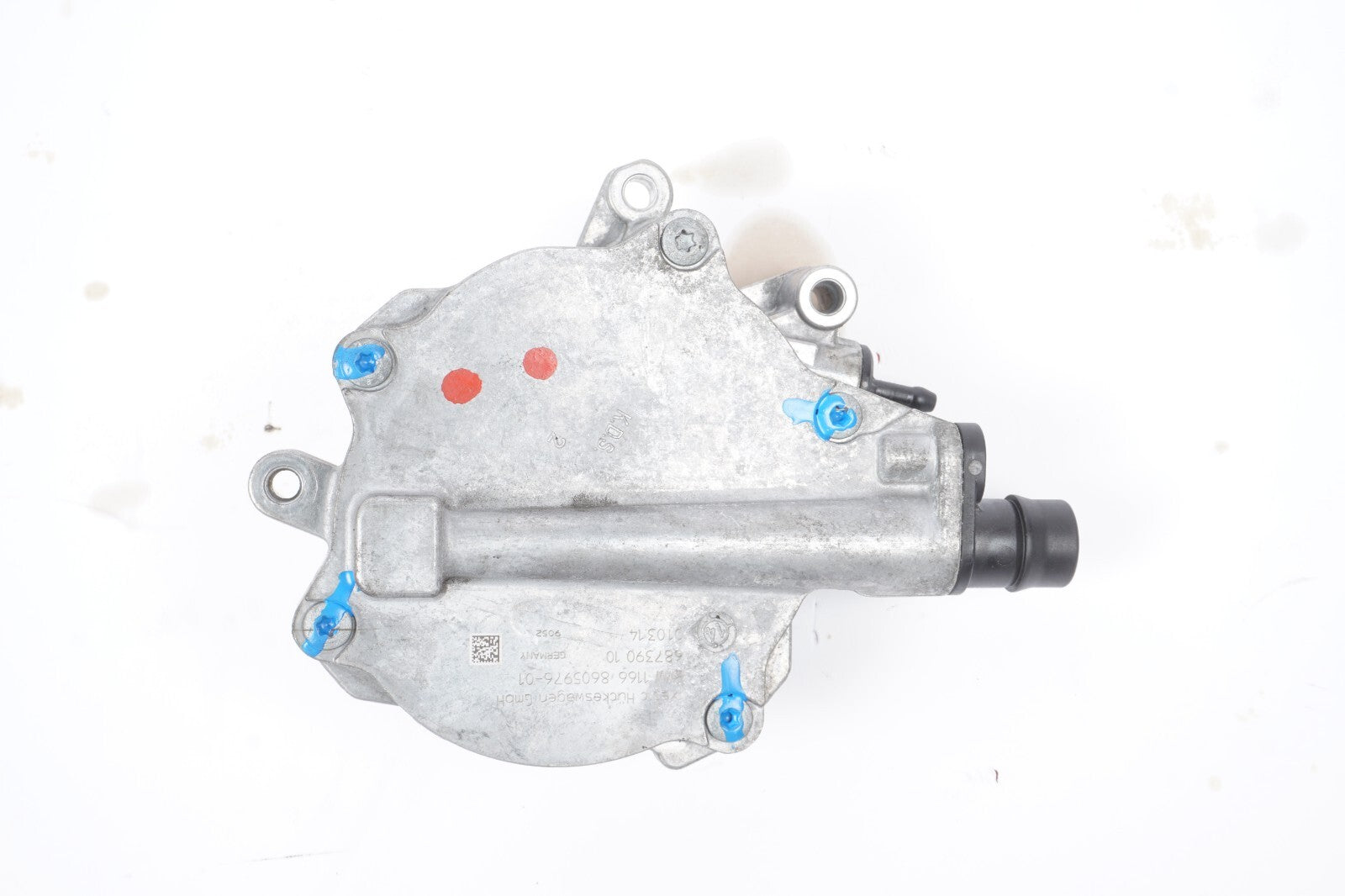 13 - 18 BMW 550I 650I 750I 4.4L N63 Vacuum Pump Right Passenger Side OEM