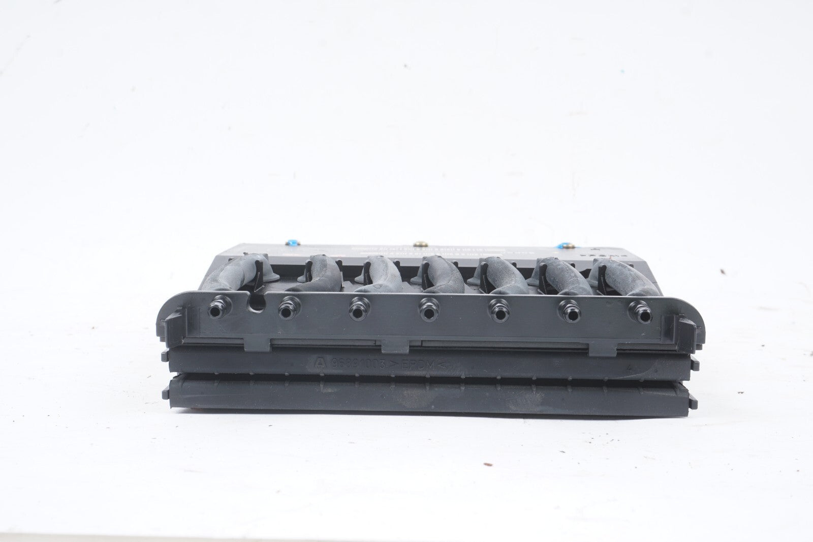 03-12 Mercedes R230 SL55 SL500 SL550 Seat Valve Block Front Right Passenger OEM