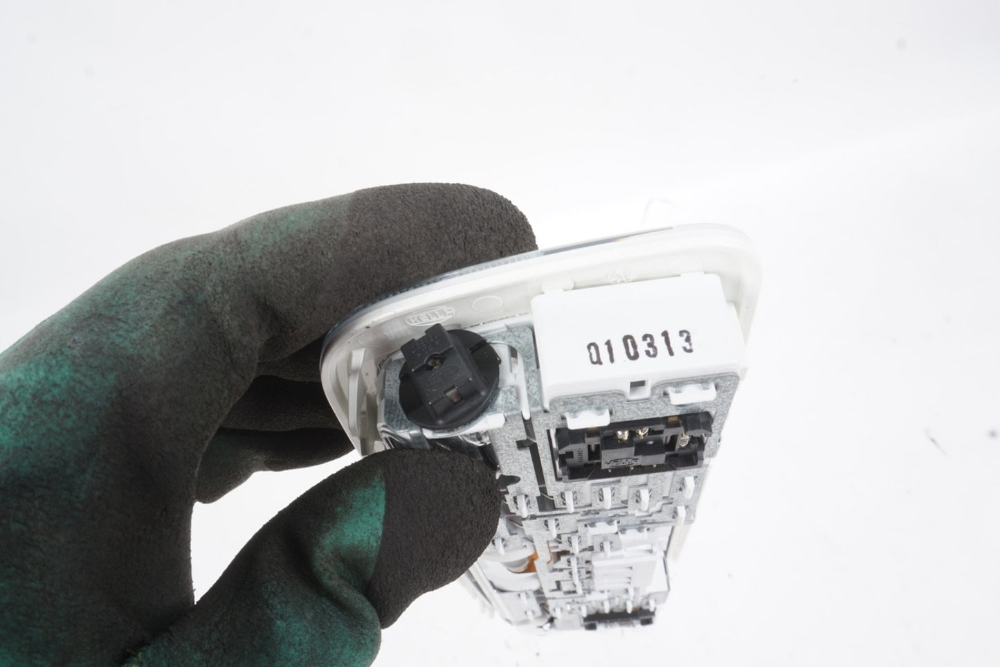 2008 - 2014 Mercedes Benz W204 C350 C300 Rear Overhead Dome Light A2048204901