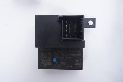 11-14 Porsche Cayenne 958 4.8l Ignition Set Key Lock Module Cluster OEM