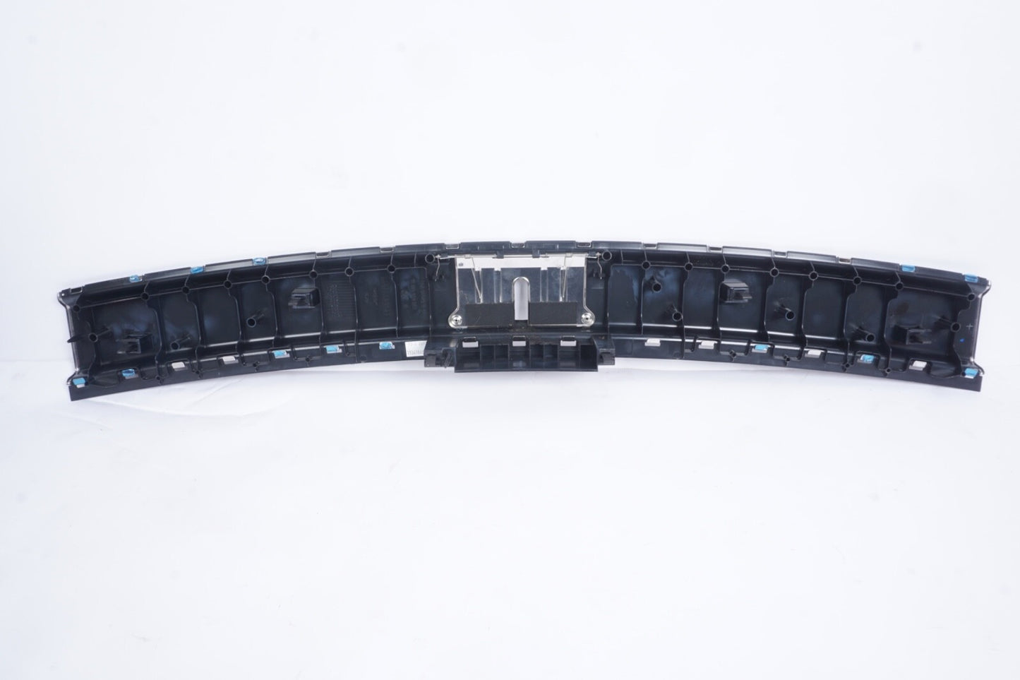 11-18 Porsche CAYENNE Trunk Scuff Plate Sill Trim Panel 7P5863909 7P0863459 Oem