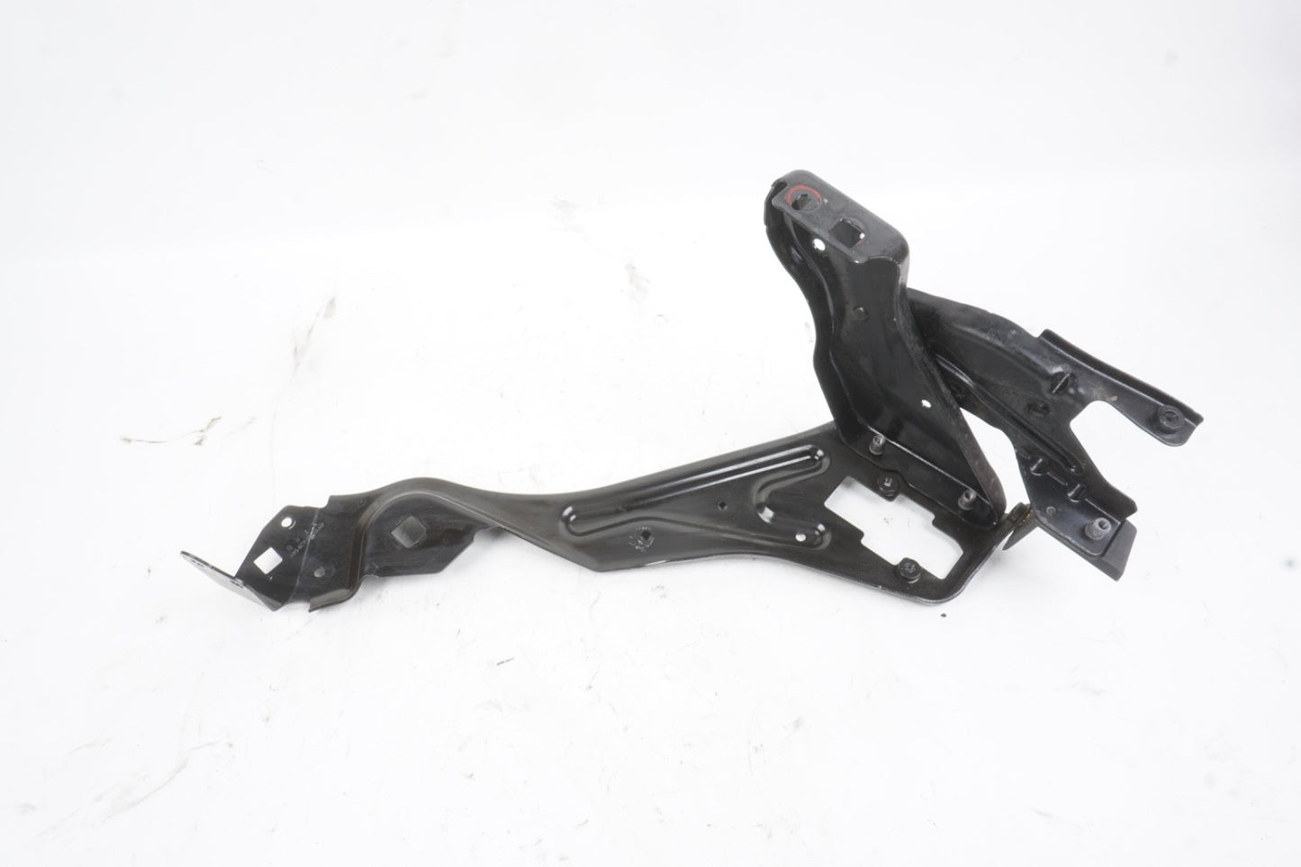 2007 - 2014 MERCEDES BENZ MB C CLASS W204 FRONT LEFT DRIVER SIDE HEADLIGHT MOUNT