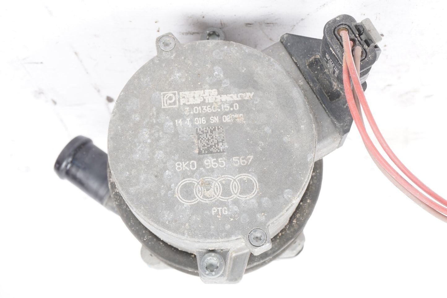 2012 - 2017 Audi A7 Auxiliary Water Pump 8K0965567  OEM