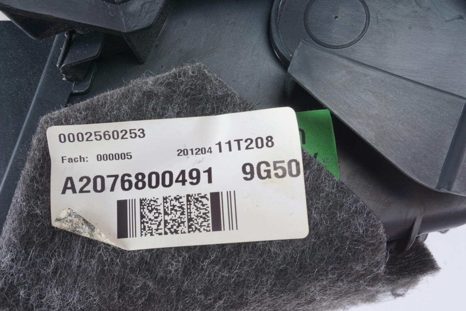 10-13 Mercedes W207 E550 E350 Dashboard Glove Box Compartment Black OEM
