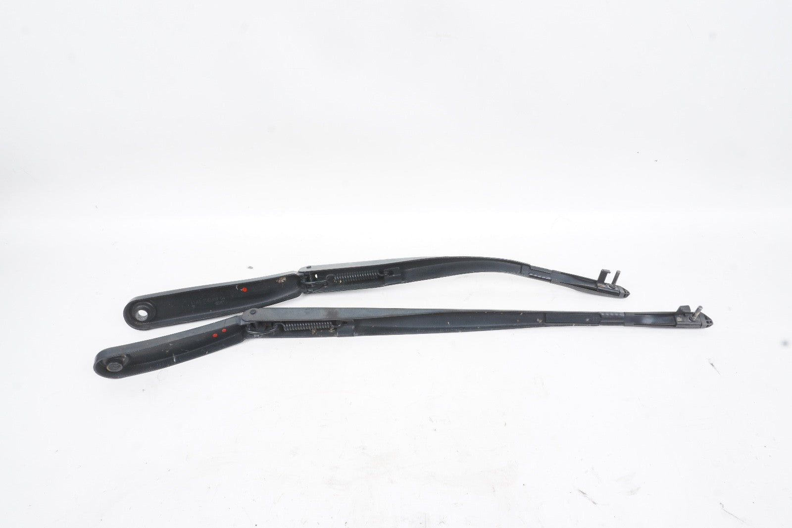 2012  –2017 BMW 650i Wiper Arms Set OEM 61617203156 61617314524