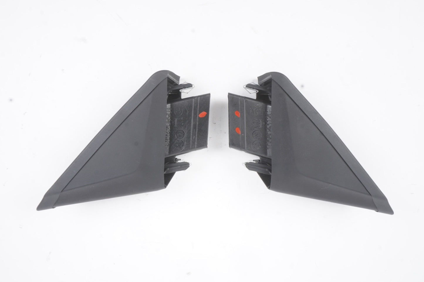 2014 - 2019 Maserati Ghibli Front Left Right Side Door Corner Cover Trim OEM