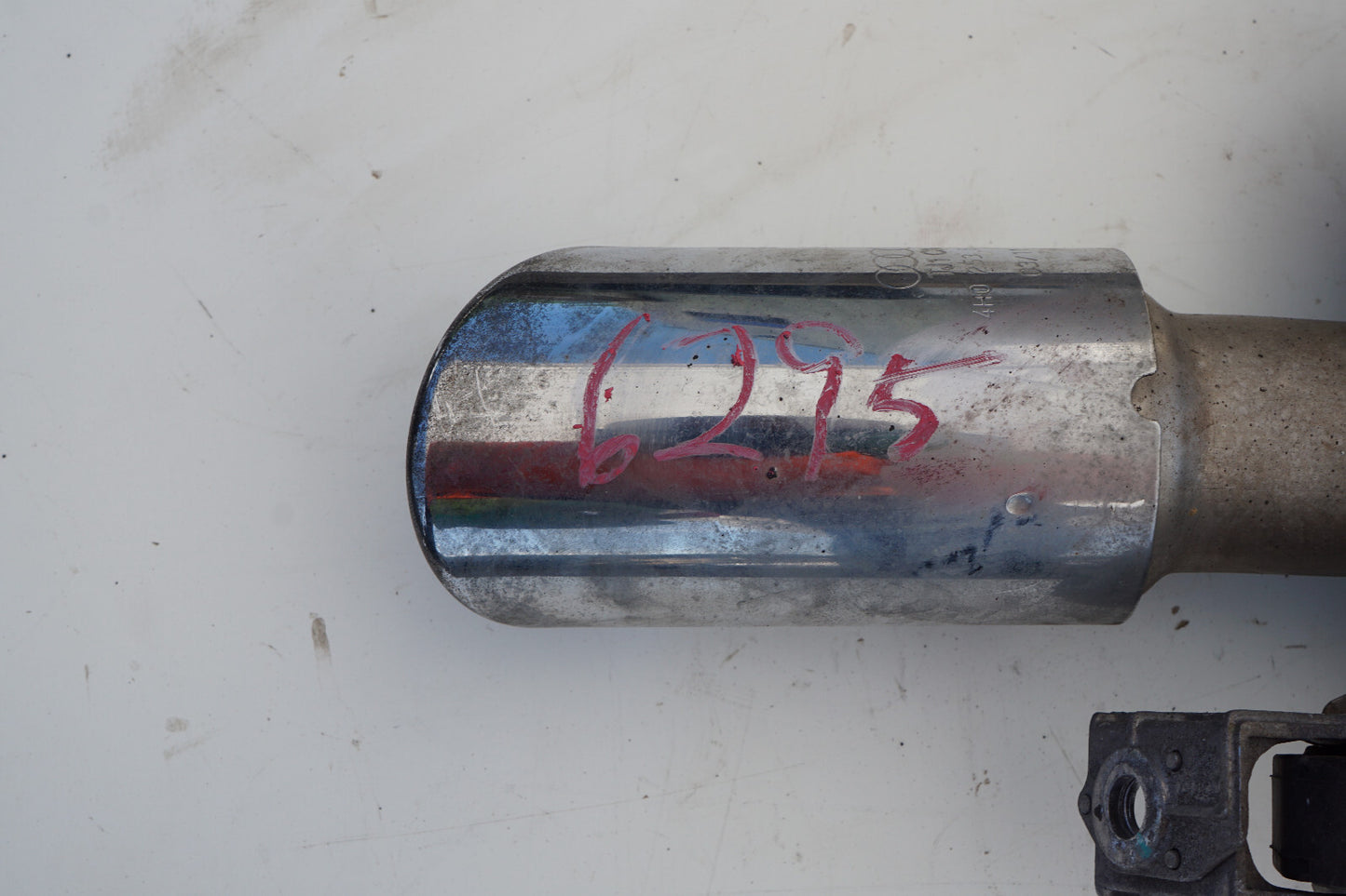 2011  2012 AUDI A8 L 4.2L REAR LEFT DRIVER SIDE EXHAUST MUFFLER OEM