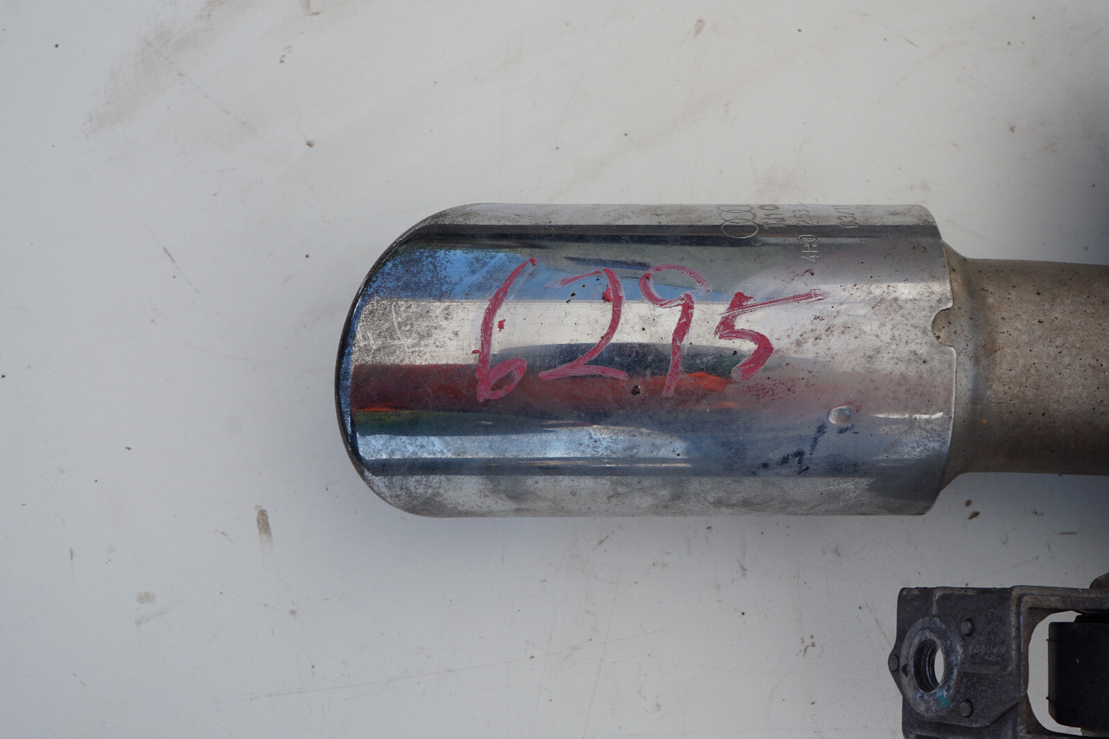 2011  2012 AUDI A8 L 4.2L REAR LEFT DRIVER SIDE EXHAUST MUFFLER OEM