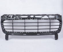 2015 - 2018 PORSCHE CAYENNE FRONT BUMPER GRILLE
