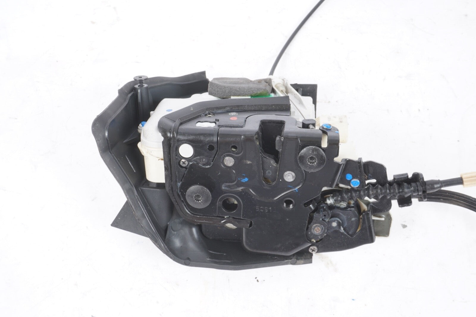 2011 - 2017 AUDI A8 D4 FRONT LEFT DOOR LOCK LATCH ACTUATOR OEM
