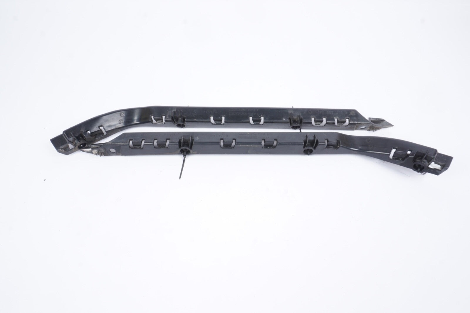10-13 Mercedes W207 E350 E550 Rear Bumper Bracket Left & Right OEM
