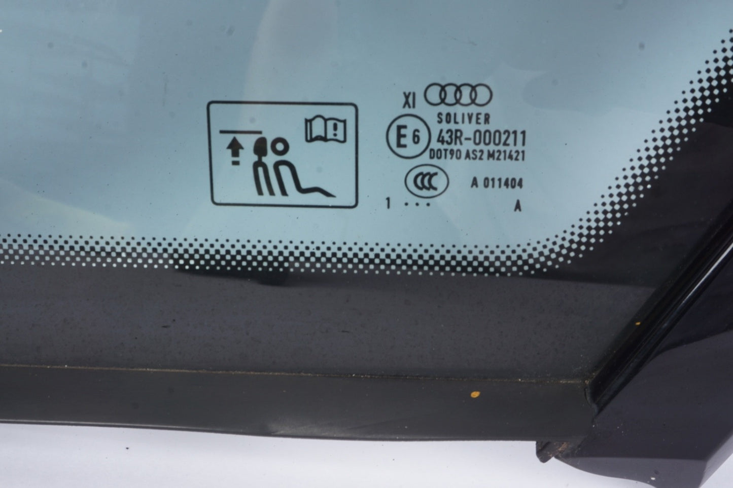 11-17 AUDI A8L RIGHT PASSENGER SIDE REAR QUARTER WINDOW GLASS OEM