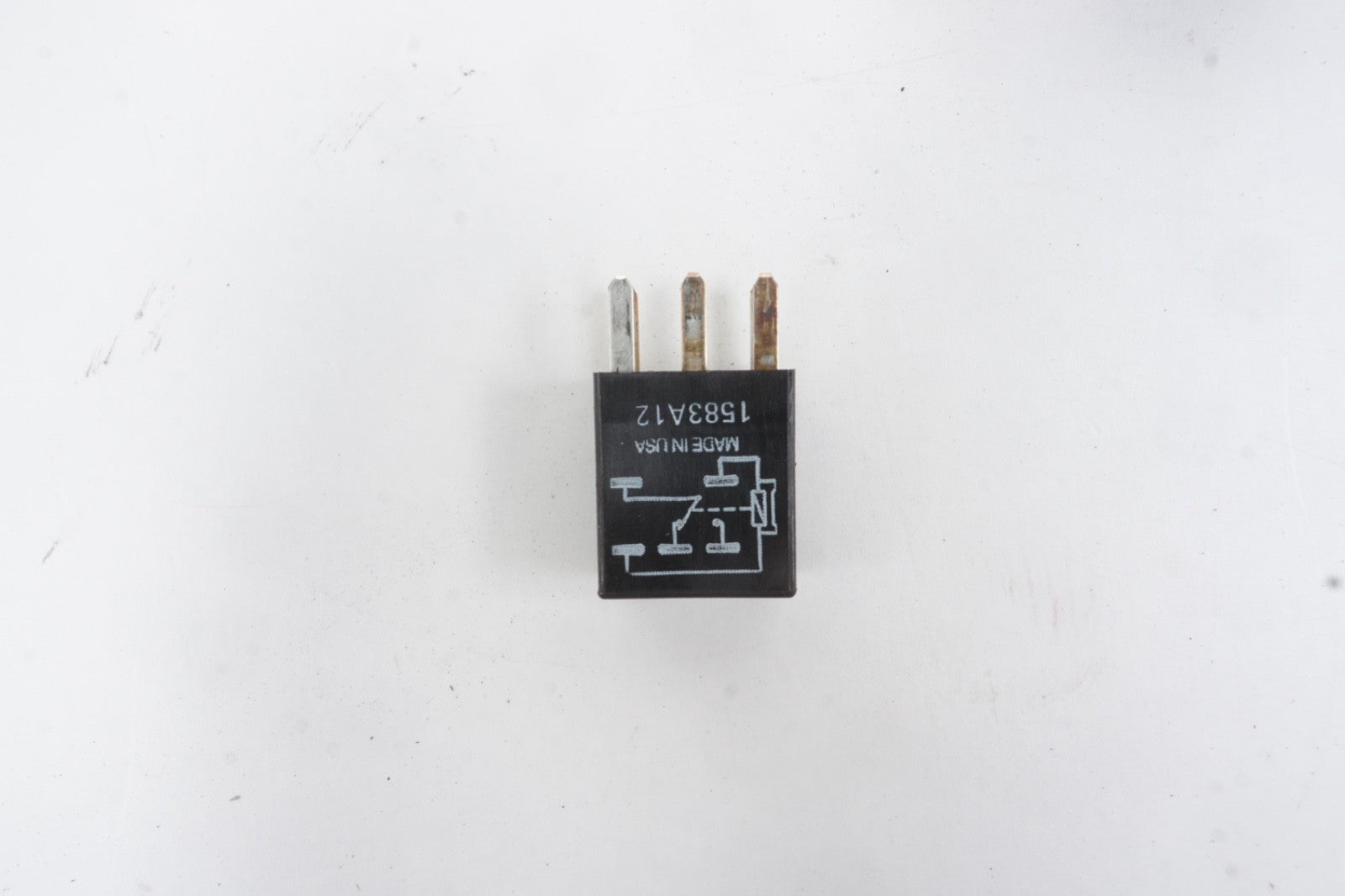 2014 - 2017 Maserati Ghibli Fuse Relays Fuses OEM