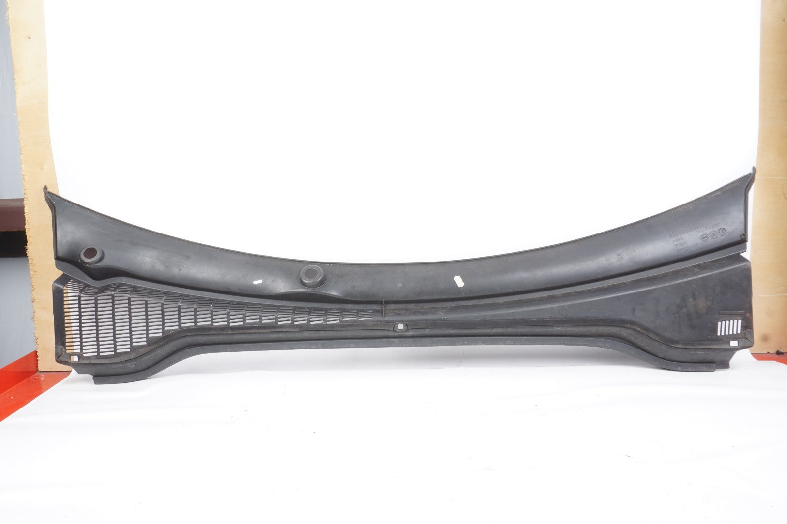 2014 - 2017 Fiat 500L Windshield Wiper Cowl Vent Grille Panel 735521834 OEM