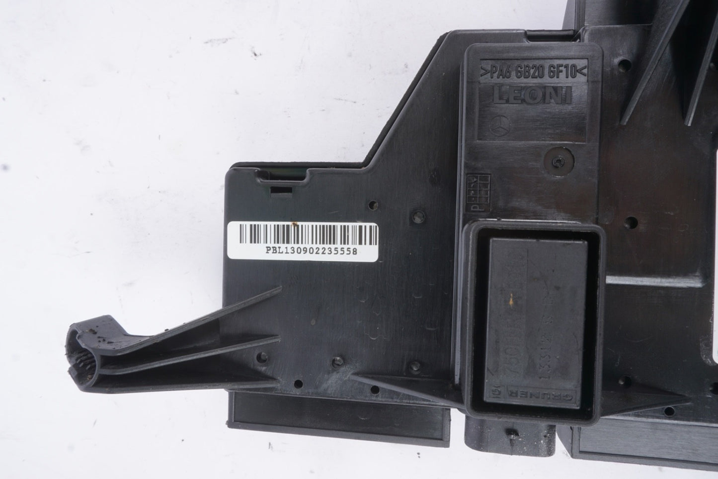 14-17 Mercedes W222 S550 S600 Front Dash Fuse Junction Box Relay Block Panel OEM